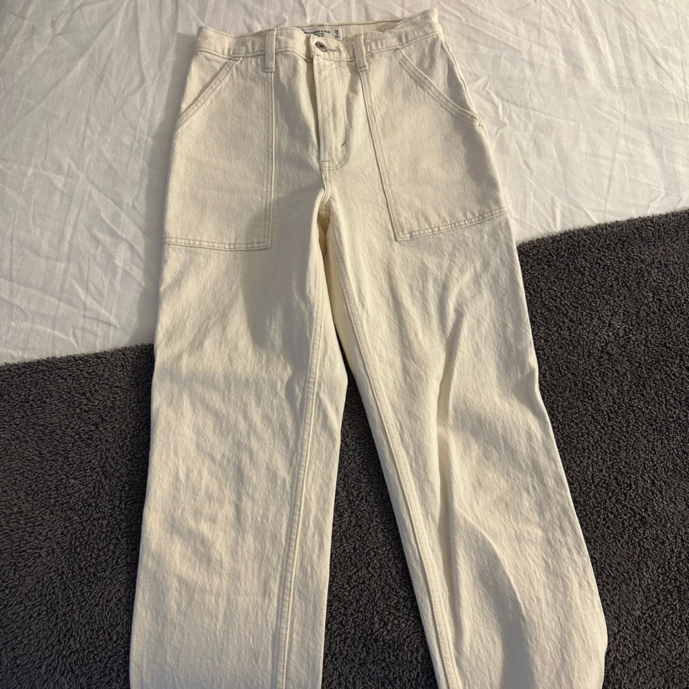 Abercrombie 90s straight ultra high rise cargo jean